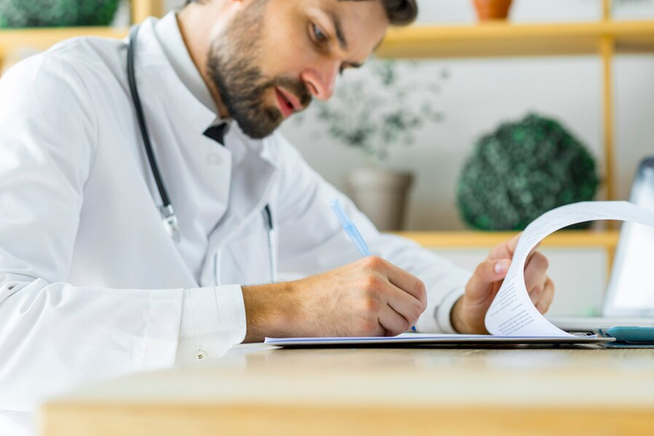 Cambio en las prepagas: sólo los médicos de la cartilla podrán prescribir recetas