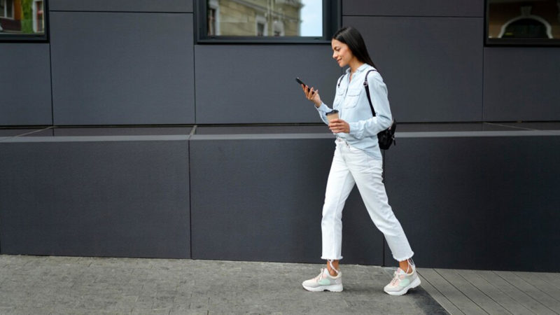 La Sociedad Argentina de Cardiología lanzó App.ie, una aplicación que cuenta pasos, calcula calorías y brinda consejos saludables